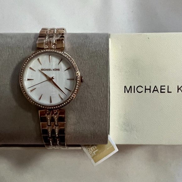 Michael Kors Women\'s Anabeth Three-Hand Rose Gold-Tone Alloy Watch MK7168